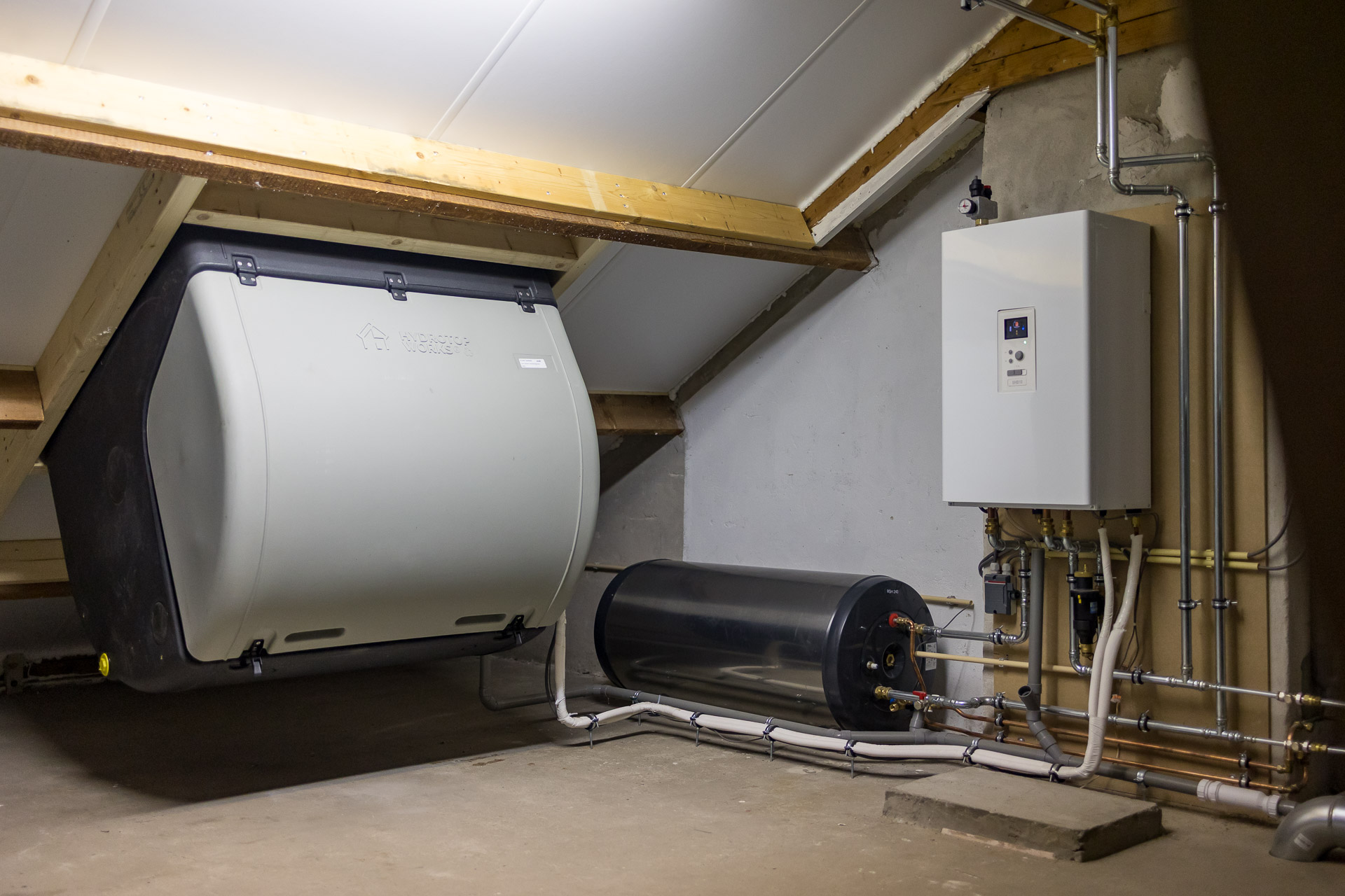 NIBE lucht/water warmtepomp met HydroTop dakoplossing