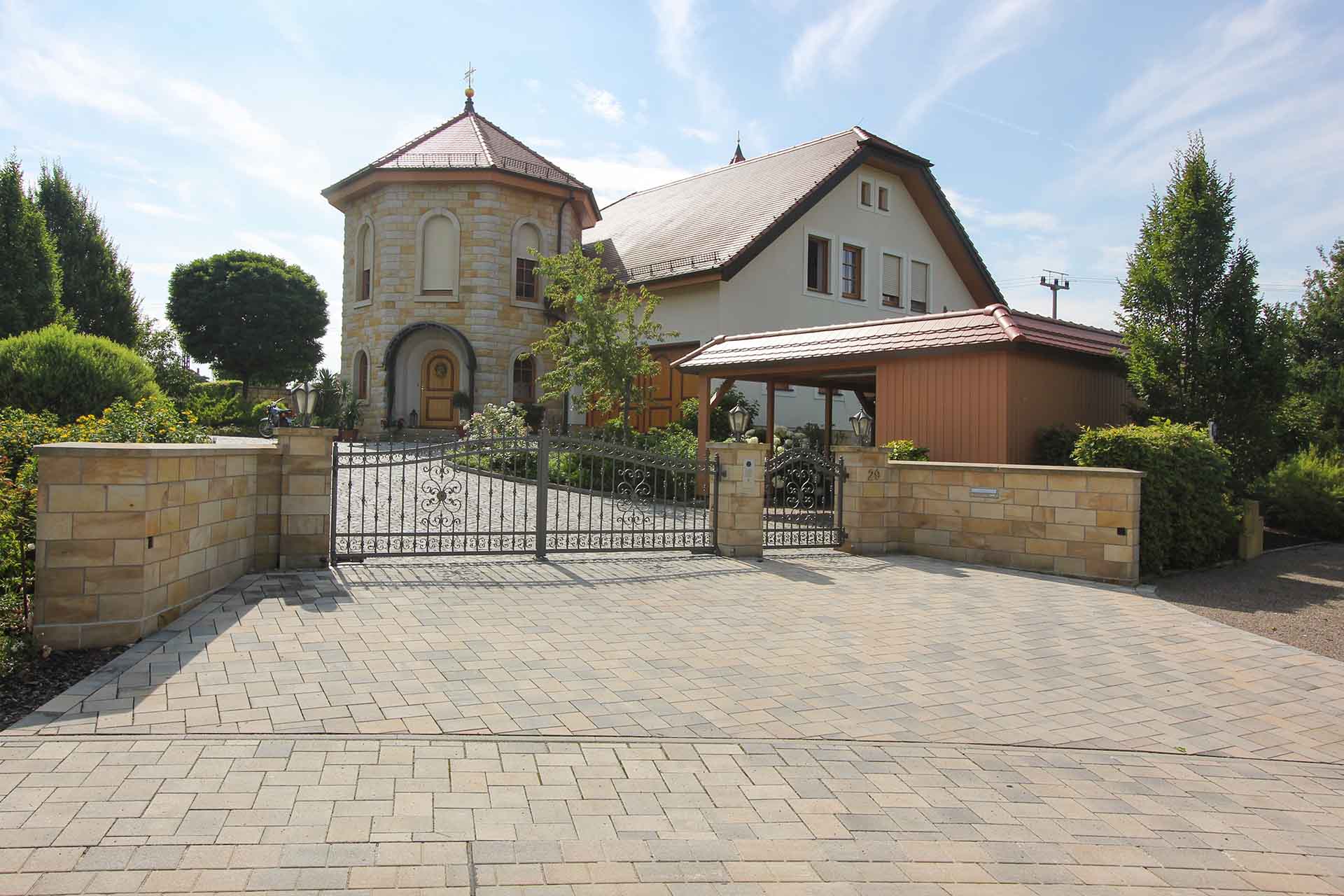 Großes Einfamilienhaus im Wohnpark "Am Rosengarten"