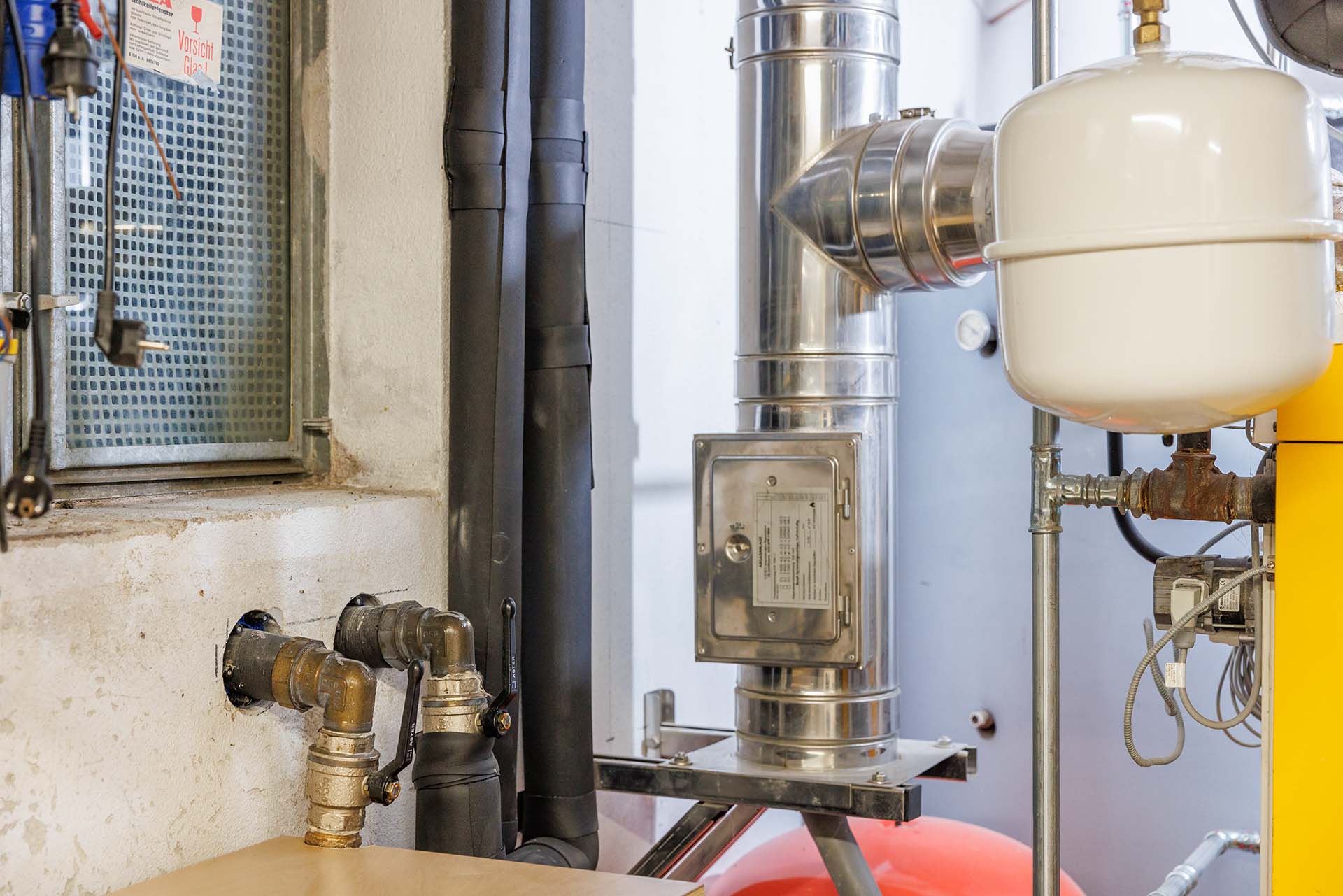 Anschlüsse der Wärmequelle