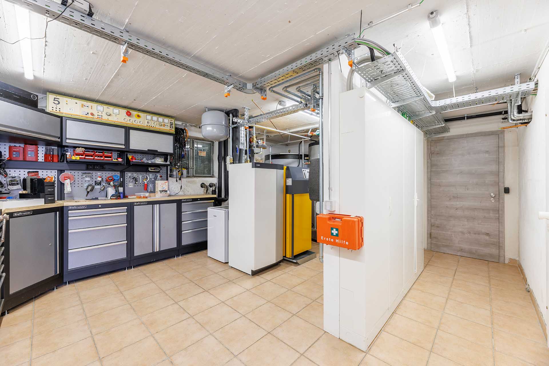 Heizungsraum und Werkstatt