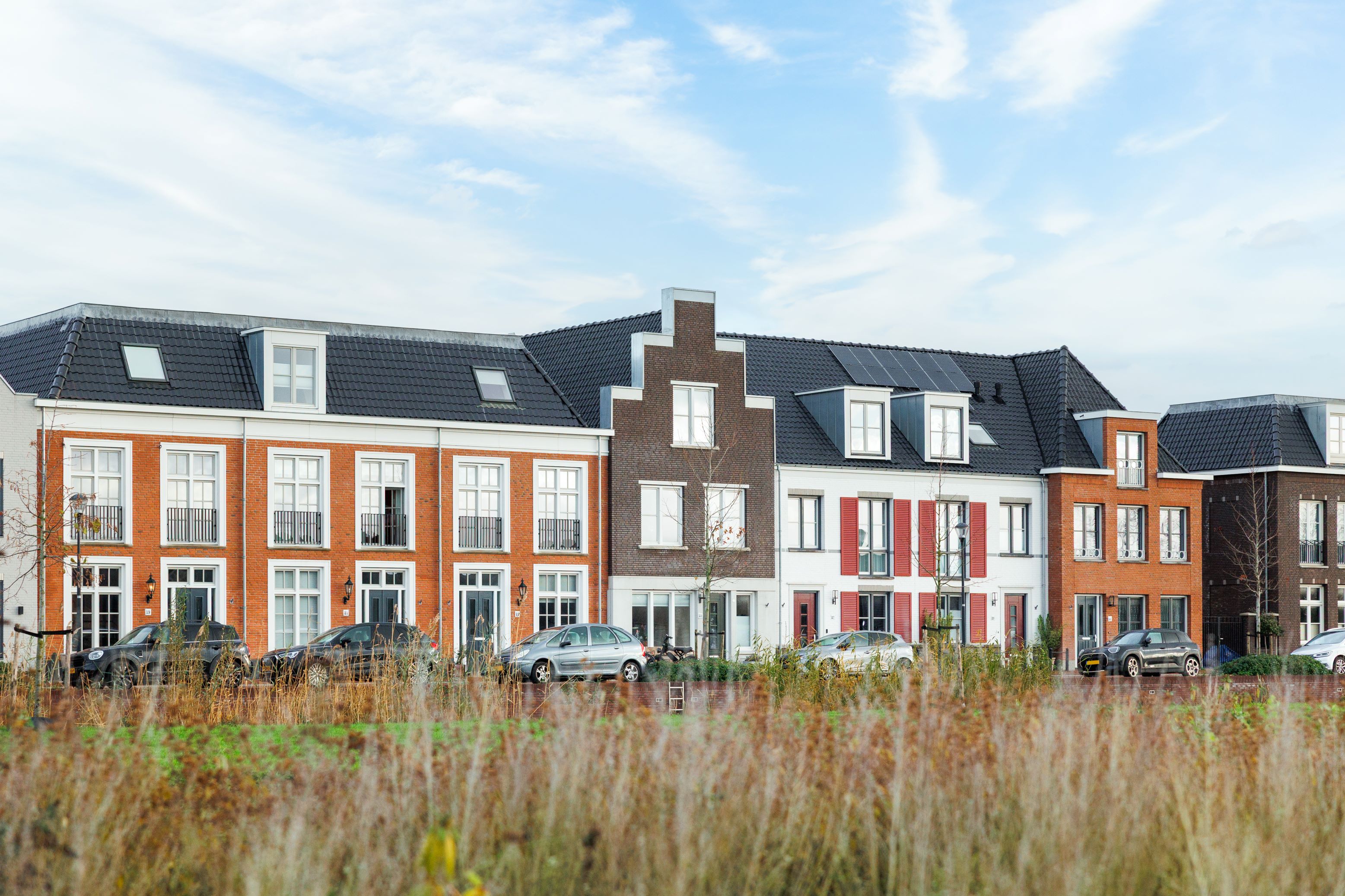 Aardwarmte als bron voor 135 woningen met warmtepompen in Weespersluis door BAM