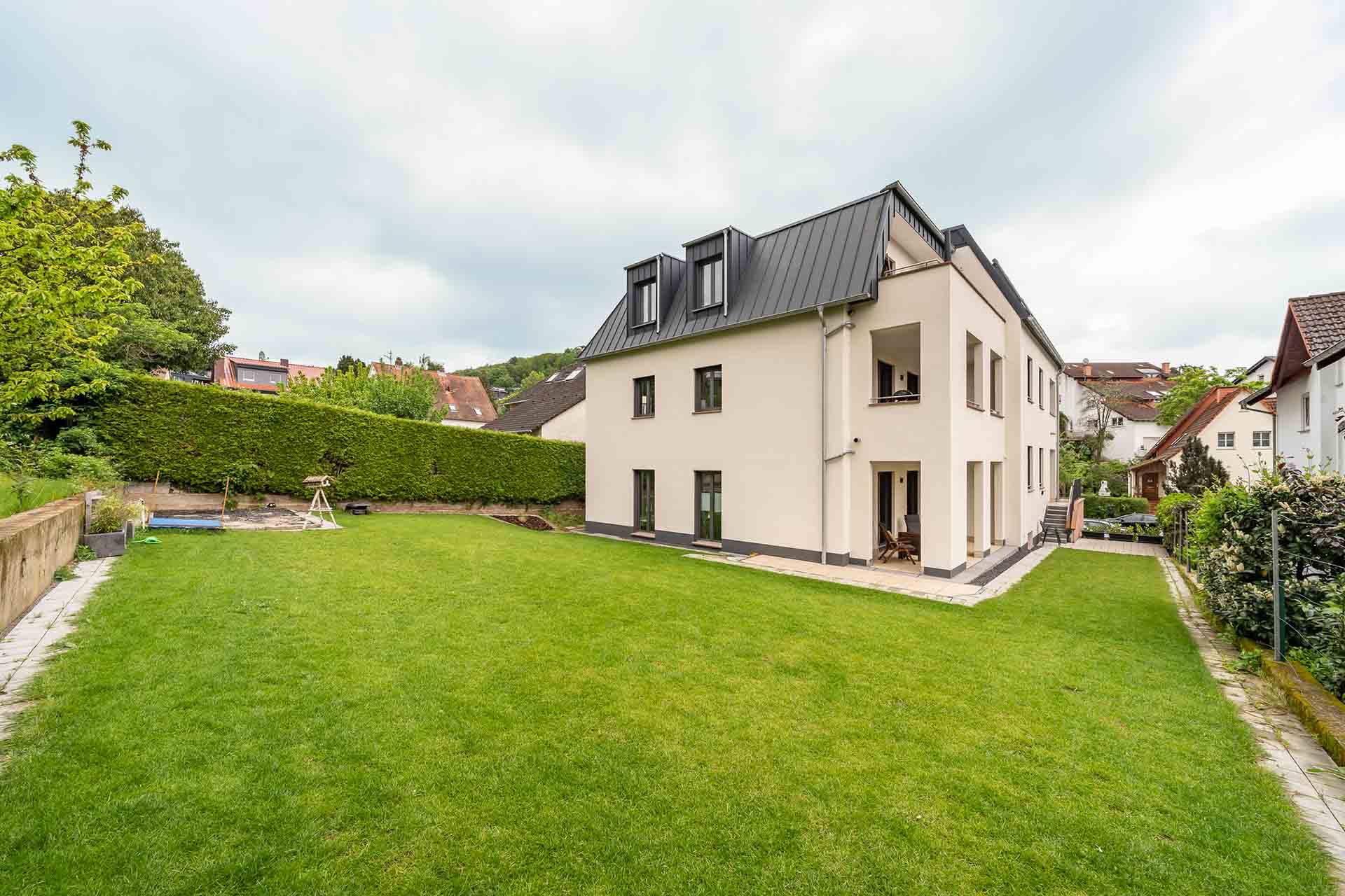 NIBE Sole/Wasser-Wärmepumpen am Mehrfamilienhaus in Gelnhausen