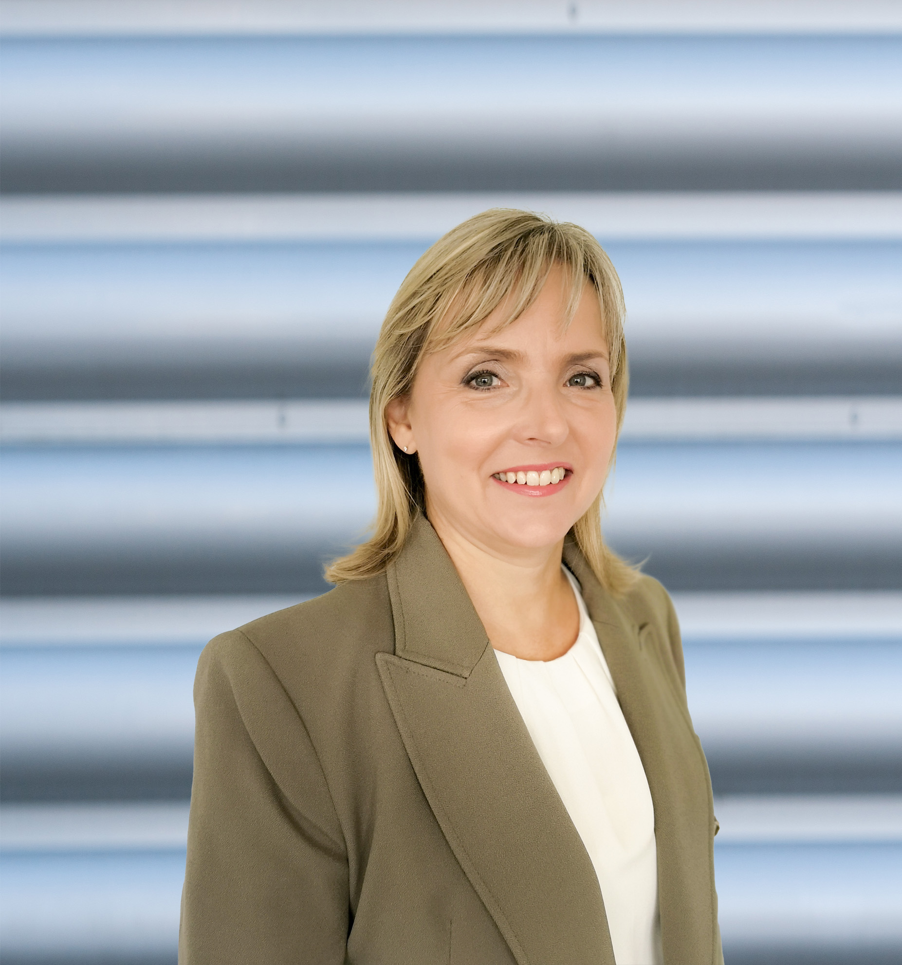 Lynn Rawson