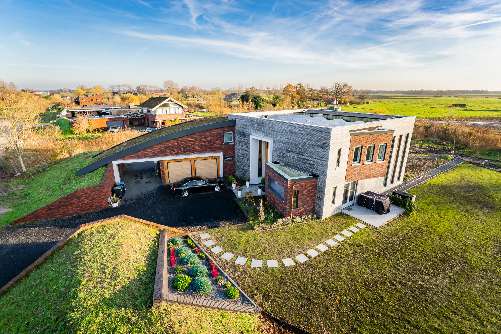 NIBE F2120 lucht/water warmtepomp in Woudrichem