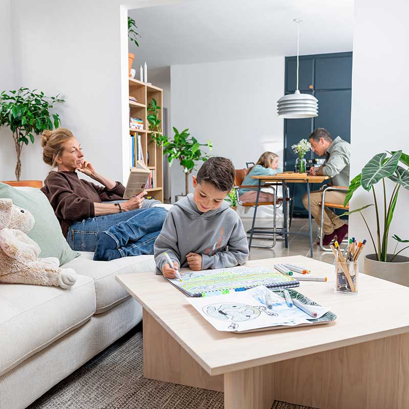 Familie i stua
