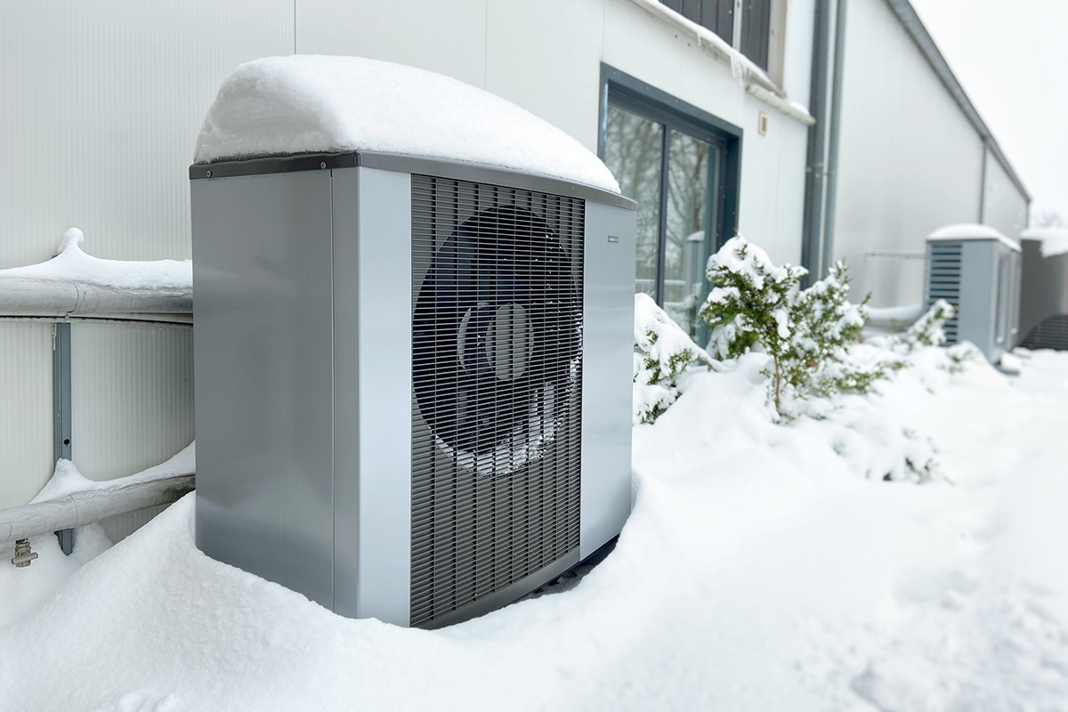 NIBE F2120 im Winter