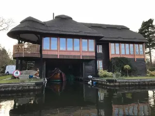 icehouse, irstead, norfolk broads - nibe