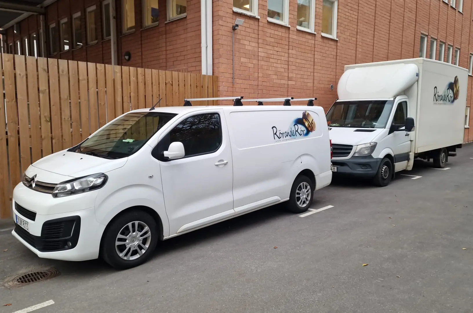 Rörande rör i Stockholm installerar värmepumpar