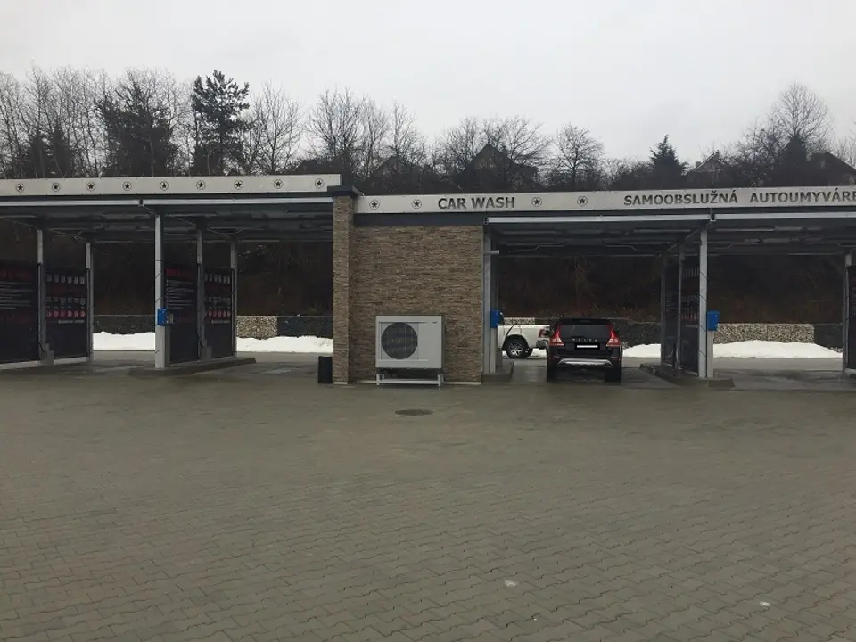 Nibe Bezdotykova autoumyvacka