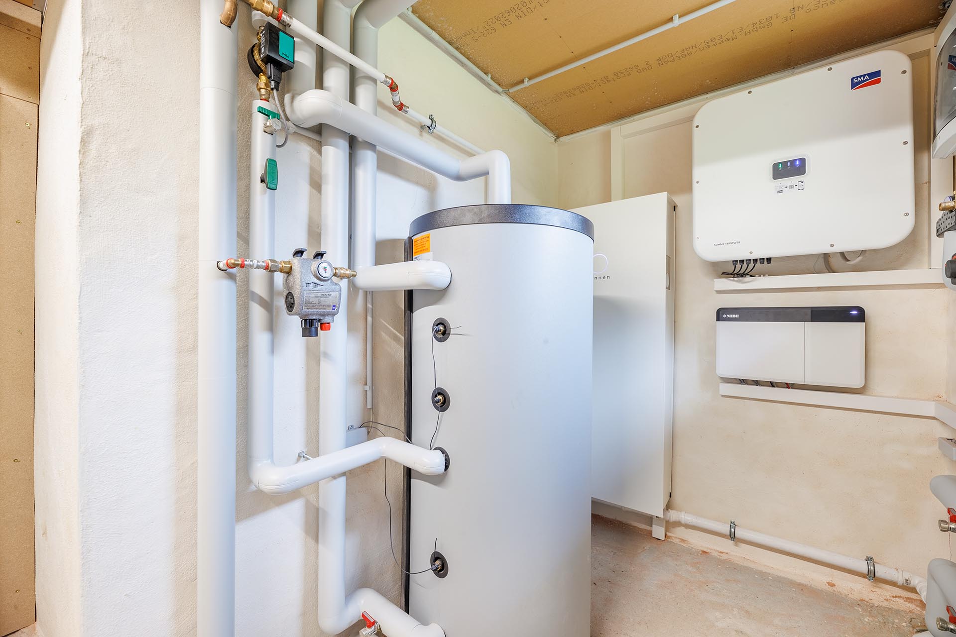 NIBE Speicher mit SMA Wechselrichter und Sonnen Batterie