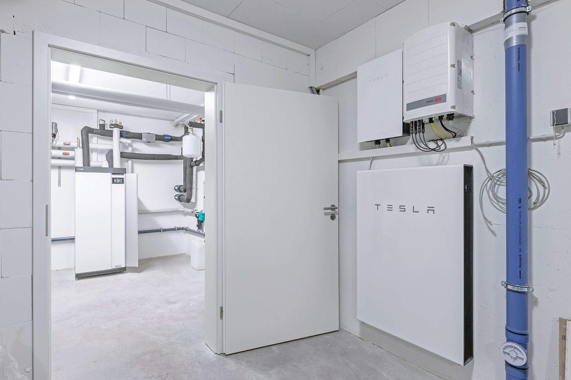 Batterie und Wechselrichter