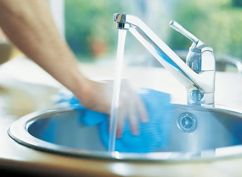 kitchen faucet with water