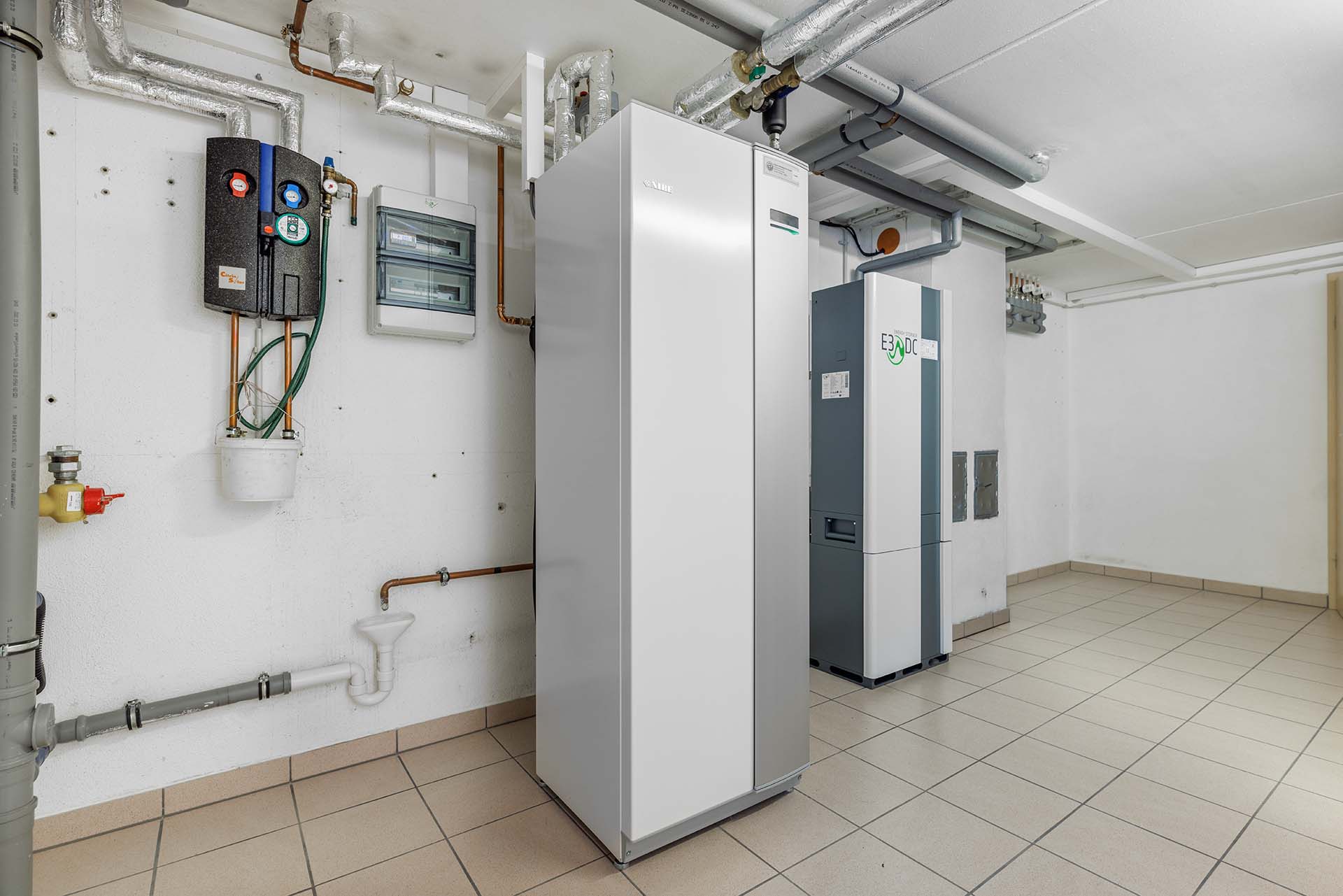 Inneneinheit NIBE VVM 310 im Keller